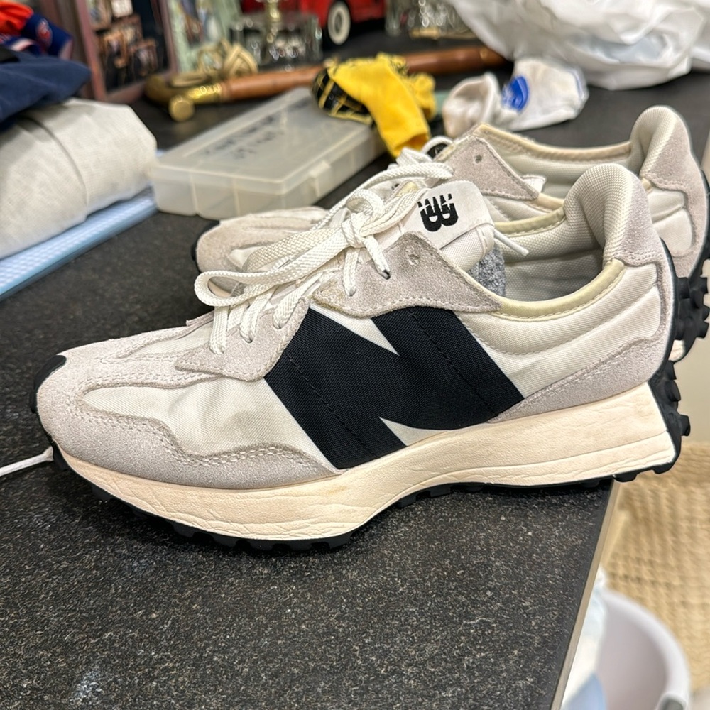 327 women Shoes 6.5